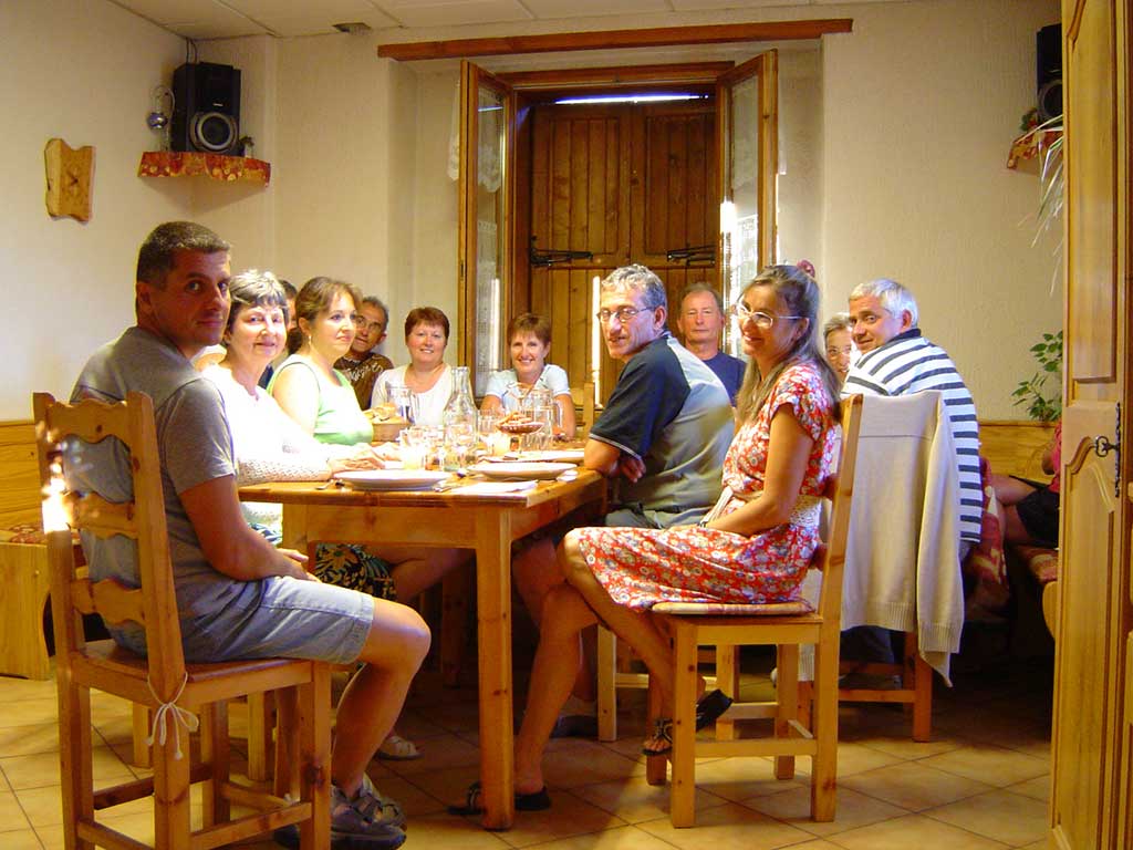 salle à manger du chalet à Briançon 2